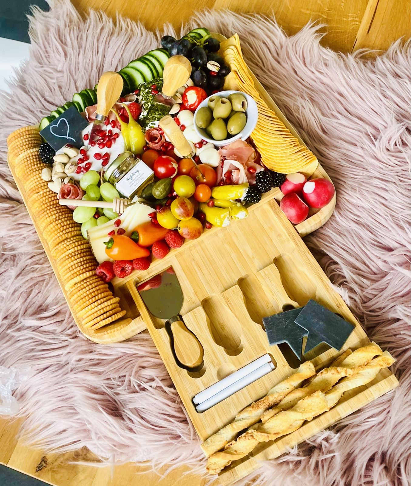Mini Charcuterie Cups von Dear Food